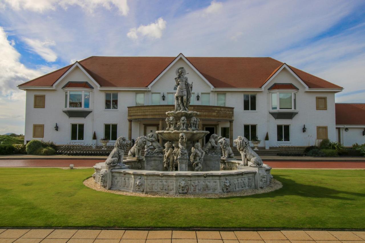 Turnberry Apartments Exteriér fotografie